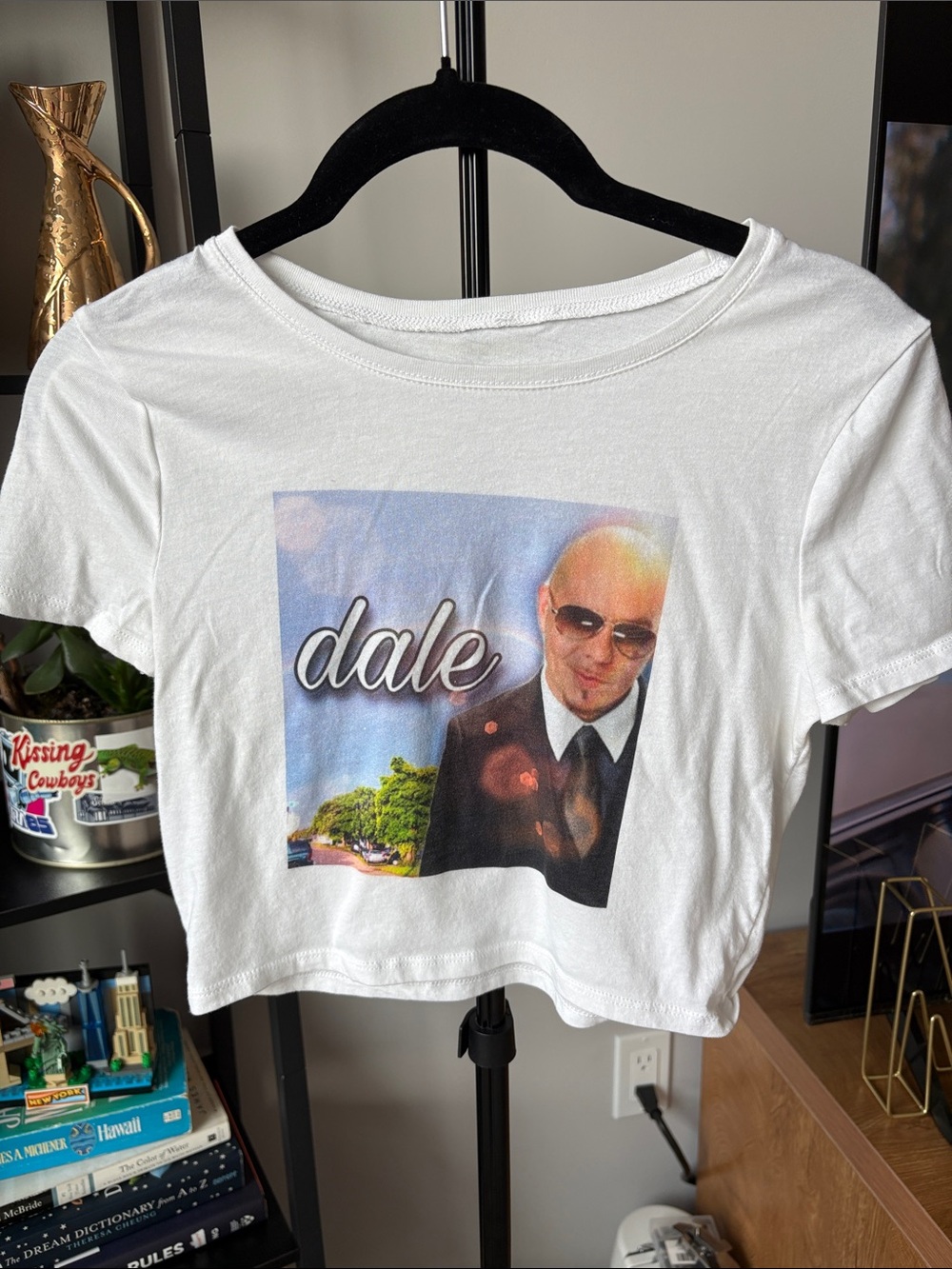 Pitbull White 'dale' Graphic Crop Tee